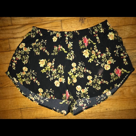 2piece - Picture 4 of 8